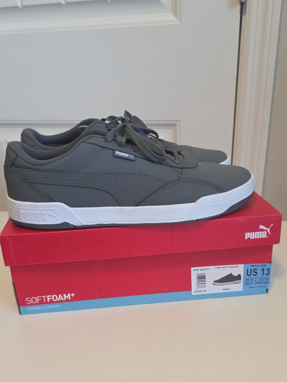 Puma Men’s Gray Low-Profile Sneakers